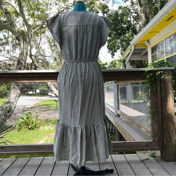 Lucky Brand: Sage Green Maxi Dress w/ Buttons and Pockets. Women’s Size Large. - Picture 2 of 12